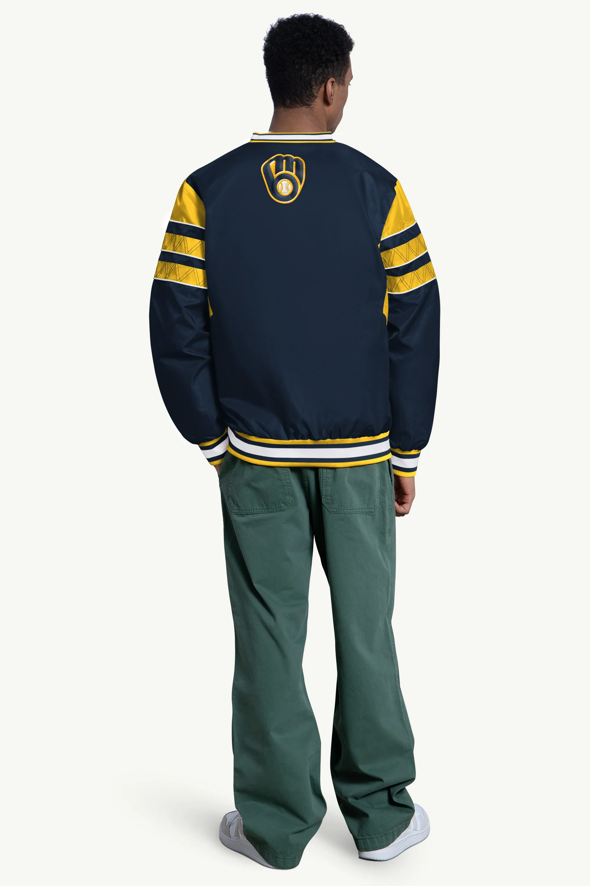 MENS MILWAUKEE BREWERS ENFORCER V-NECK PULLOVER JACKET - Image 2