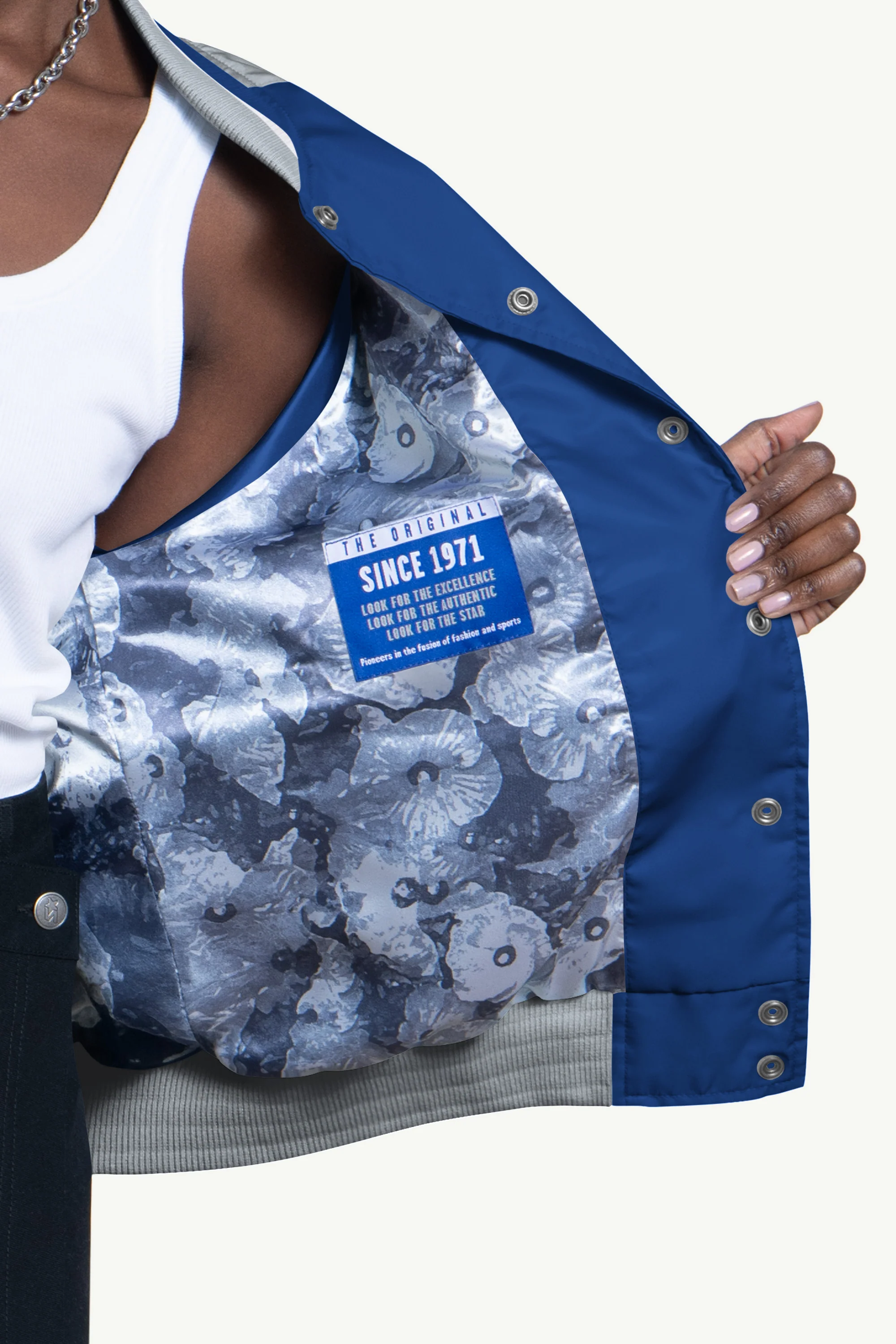 WOMENS LOS ANGELES DODGERS BLITZ VARSITY JACKET - Image 3