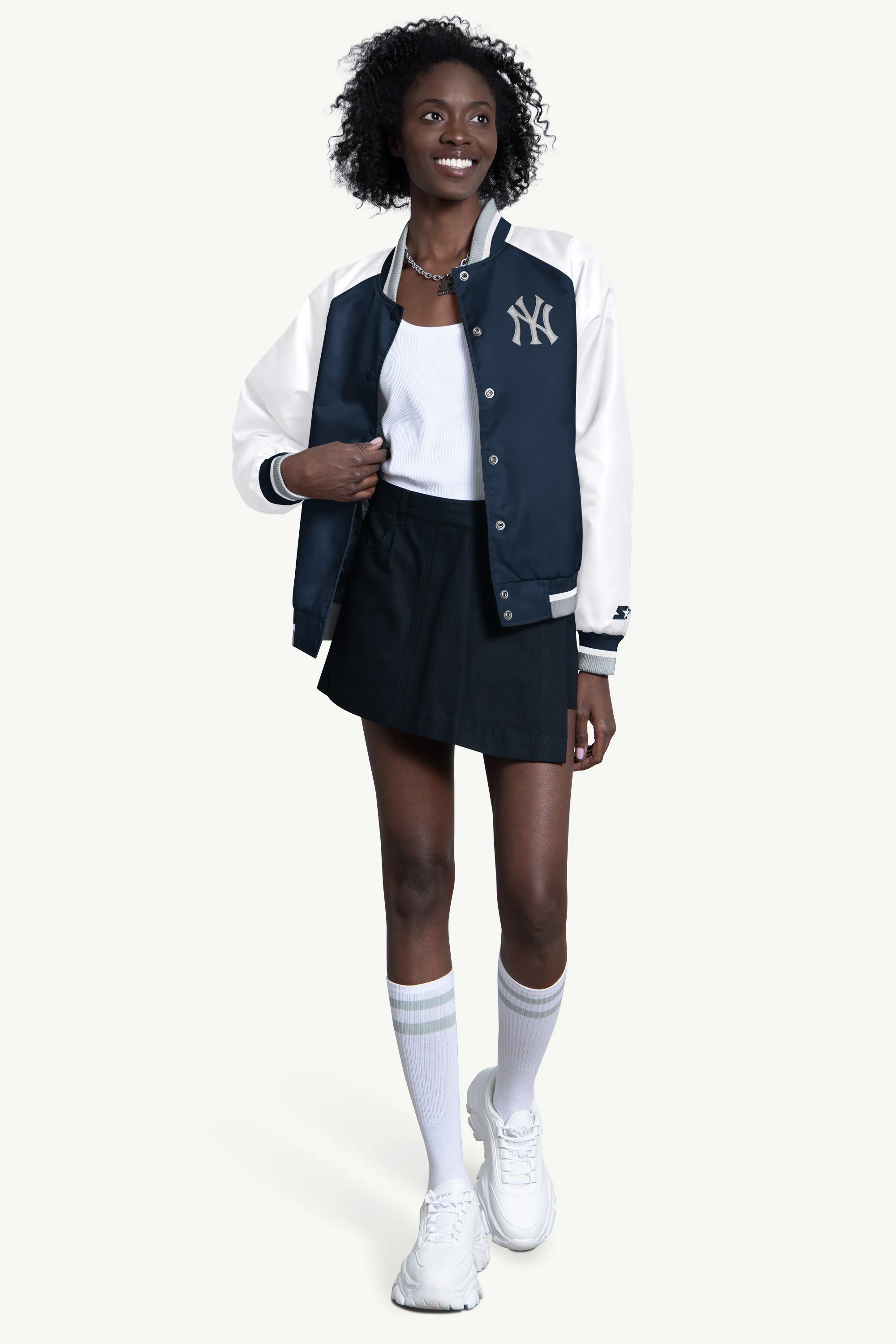 WOMENS NEW YORK YANKEES BLITZ VARSITY JACKET - Image 4